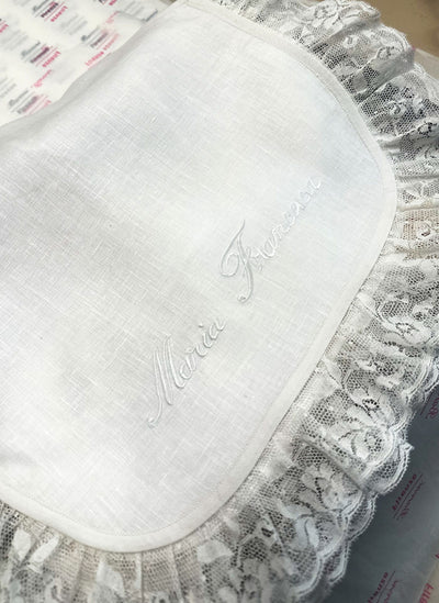 BAPTISMAL BIB IN LINEN