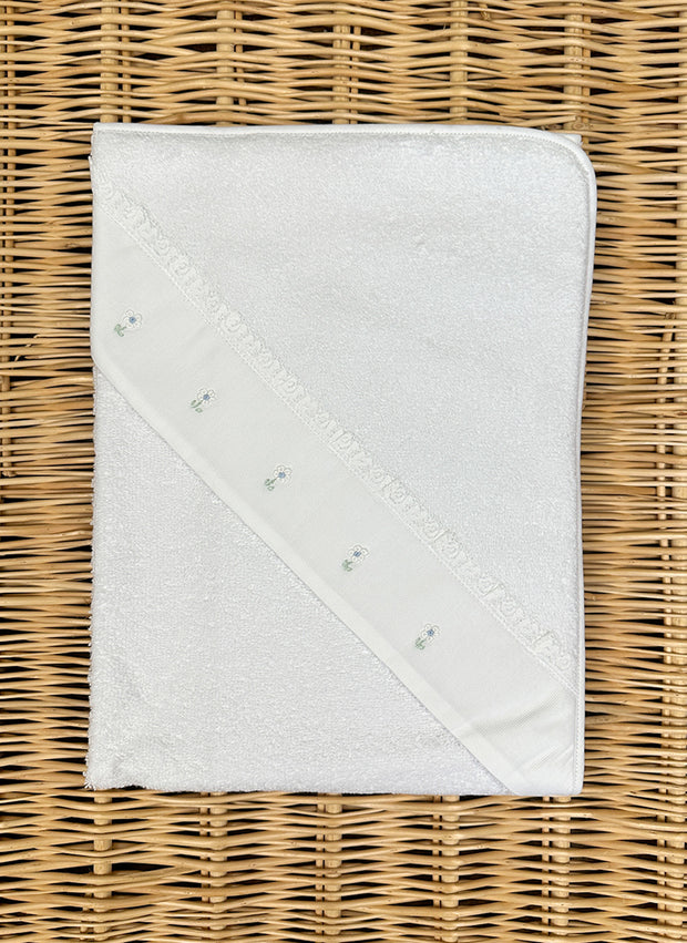 Little Daisies Hooded Towel