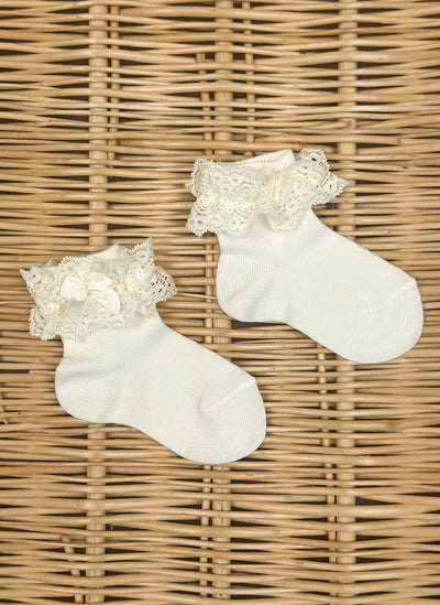 Lace trim socks with bow