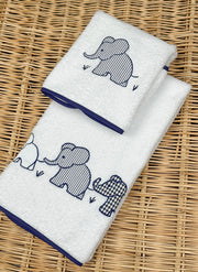 SET DI ASCIUGAMANI CON ELEFANTI