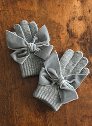 GLOVES WITH VELVET BOW