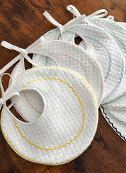 Scallopped Bib