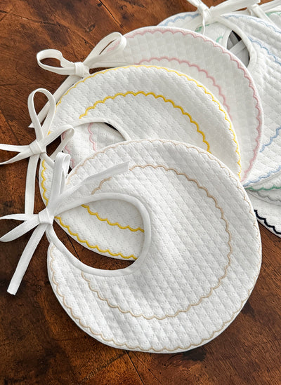 Scallopped Bib