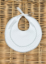 Scallopped Bib