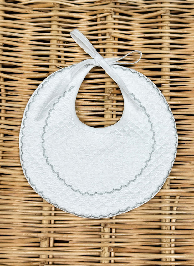Scallopped Bib
