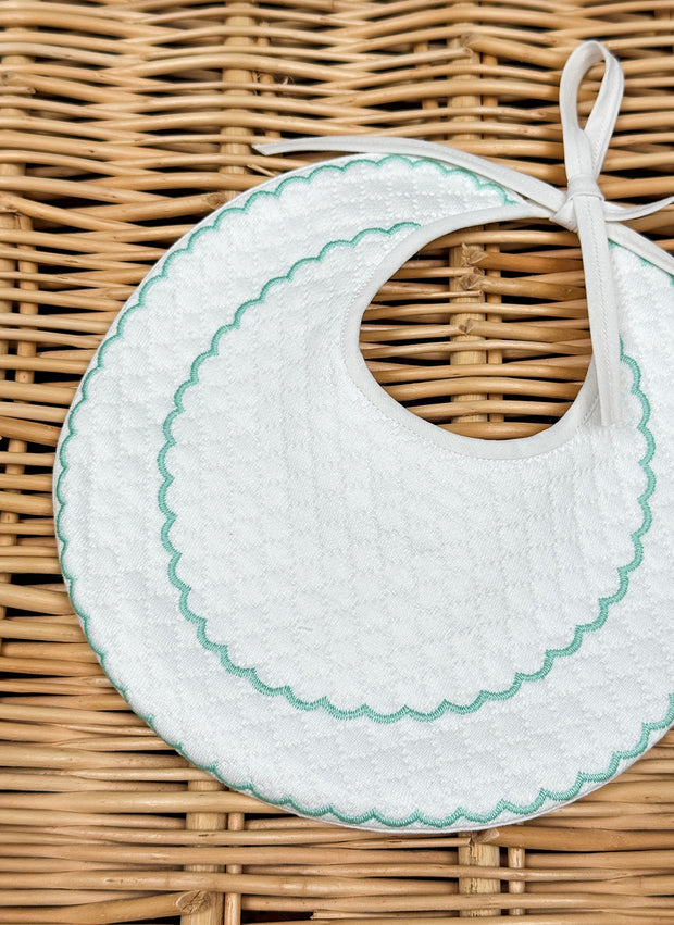 Scallopped Bib