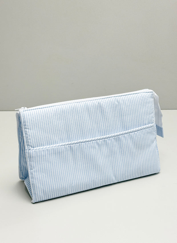 Necessaire