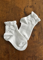 Ceremony Socks With Bow in Relieve