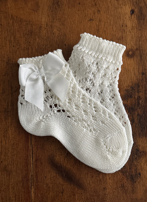 Perle Cotton Openwork Socks Wih Grosgrain Bow