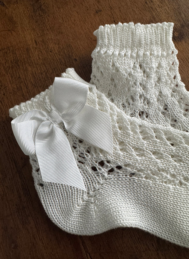 Perle Cotton Openwork Socks Wih Grosgrain Bow