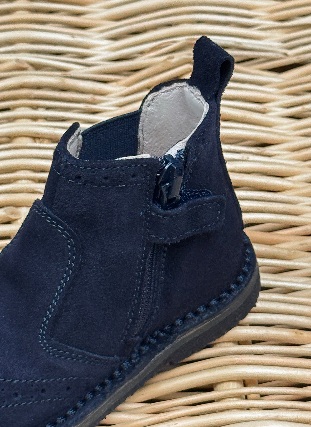 Stivaletto Chelsea Primigi Baby Like – Unisex In Pelle Scamosciata, Suola In Gomma Sintetica, Per Neonati E Bambini