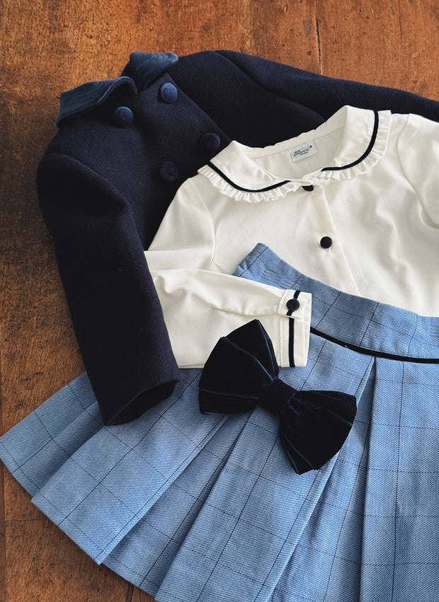 Camicia Maniche Lunghe Colletto Smerlato - Dettagli in Velluto