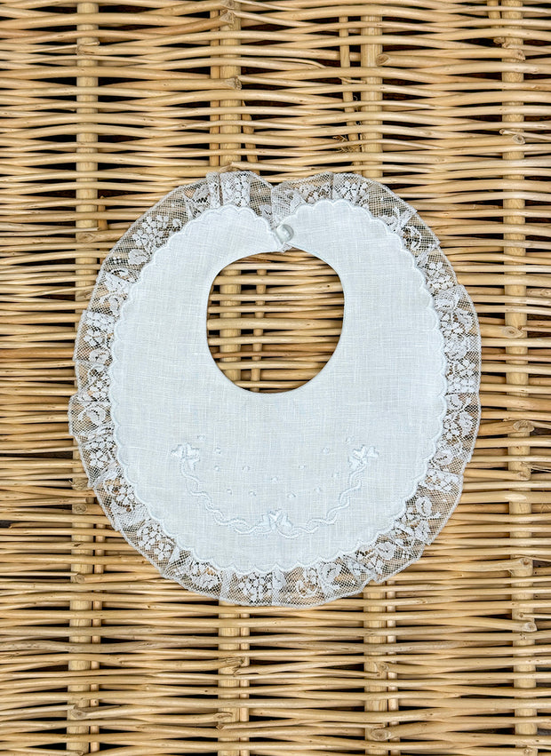 LINEN & LACES BIB