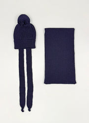 Primo cappellino di lana