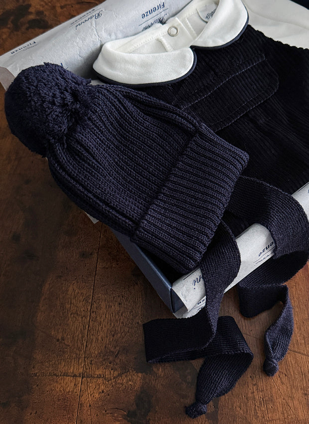 Primo cappellino di lana