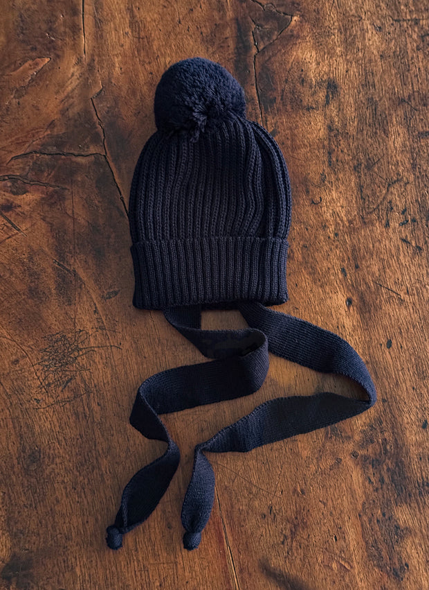 Primo cappellino di lana