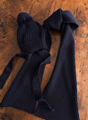 Primo cappellino di lana