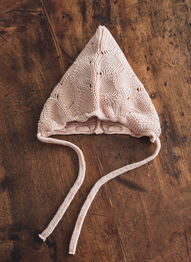 KNITTED BONNET