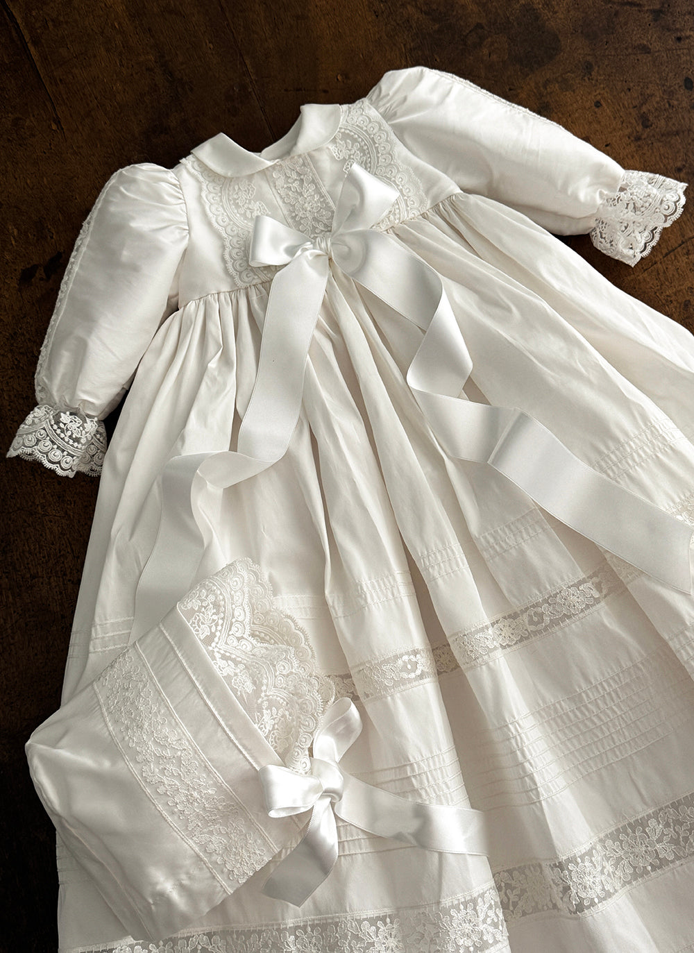 Baby girl baptism dress & gown | Baroni Firenze Baby girl baptism dress & gown | Baroni Firenze