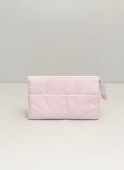 NECESSAIRE